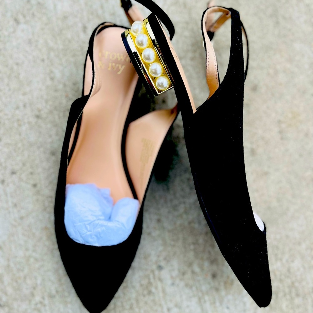 Crown & Ivy Black Suede Elegant Dress Shoe size 9